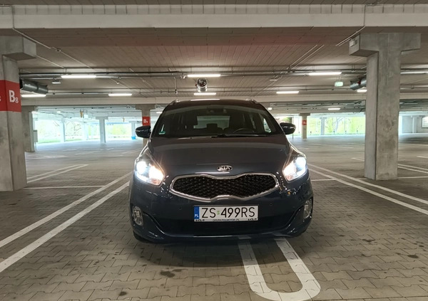 Kia Carens cena 49999 przebieg: 95800, rok produkcji 2014 z Szczecin małe 121